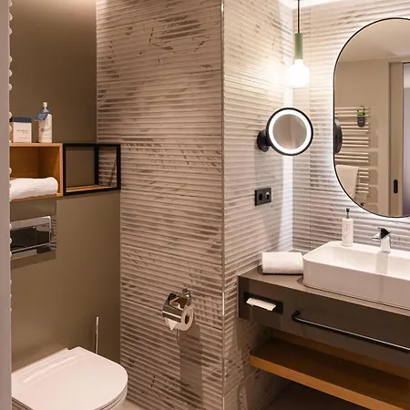 Atlantic Frankfurt 4* フランクフルト
