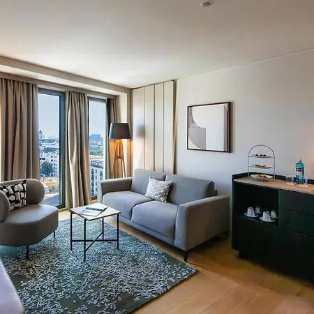 Atlantic Frankfurt 4* フランクフルト